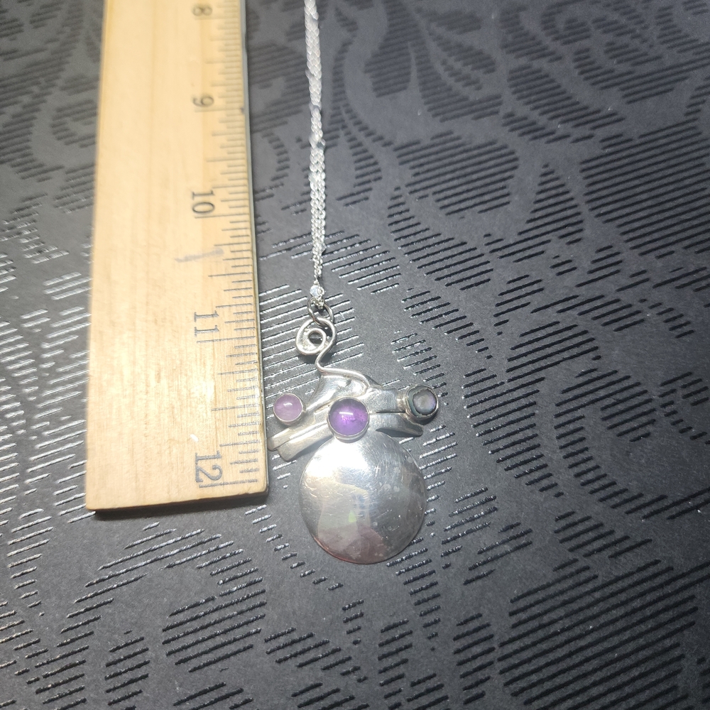Chic Silver Necklace with Amethyst and Abalone Accents
